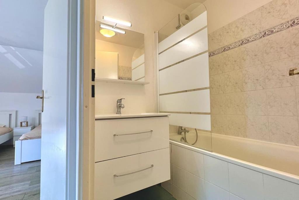 Charmante Maison 8min De Apartamento